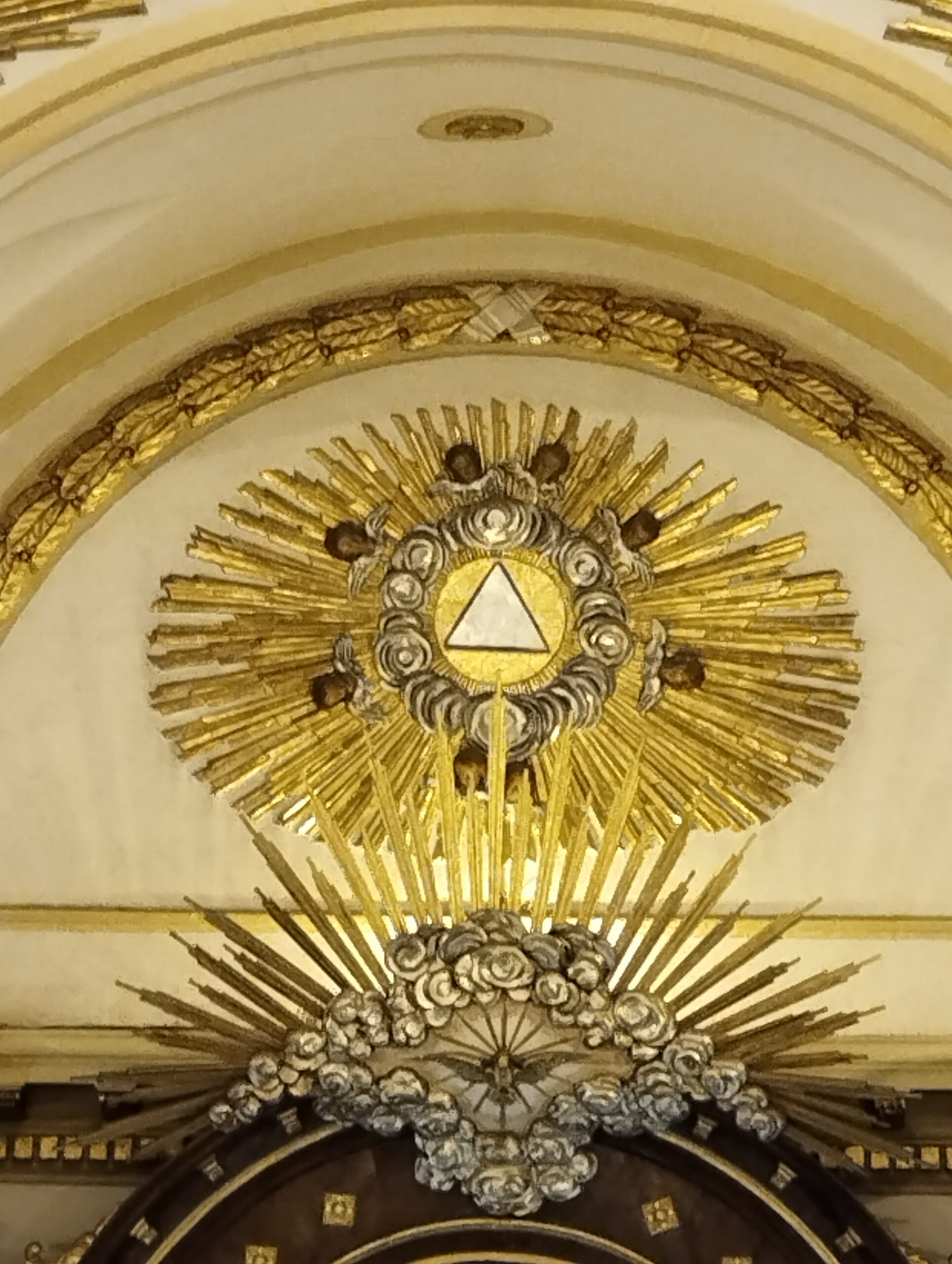Solemnidad de la SANTÍSIMA TRINIDAD: Domingo 4 de Junio 2023